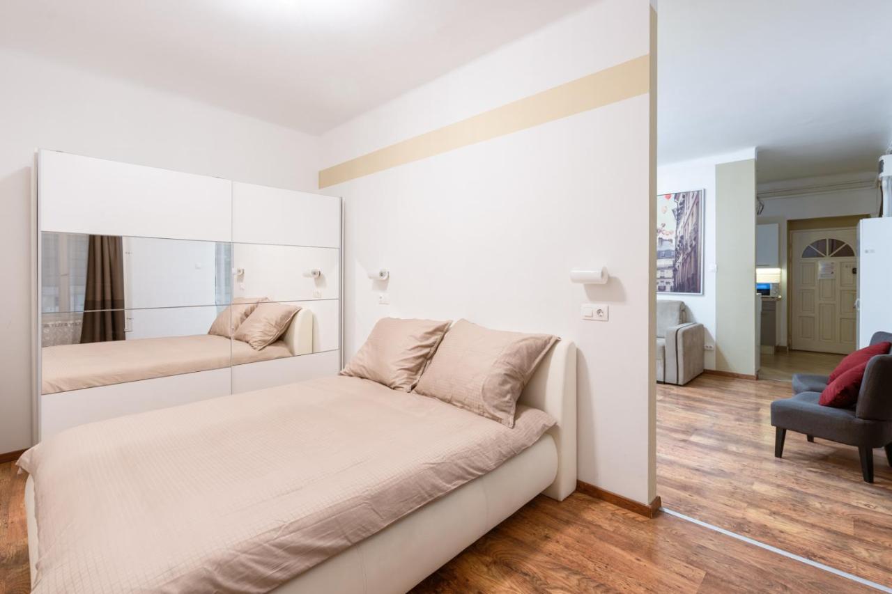 Central Seven Erzsebet Krt Budapest Exterior foto